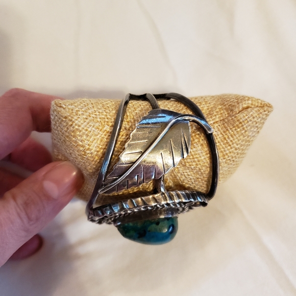 SOLDβ Vintage Sterling Silver Turquoise Bracelet signed by Silver Smith artist - Picture 3 of 16